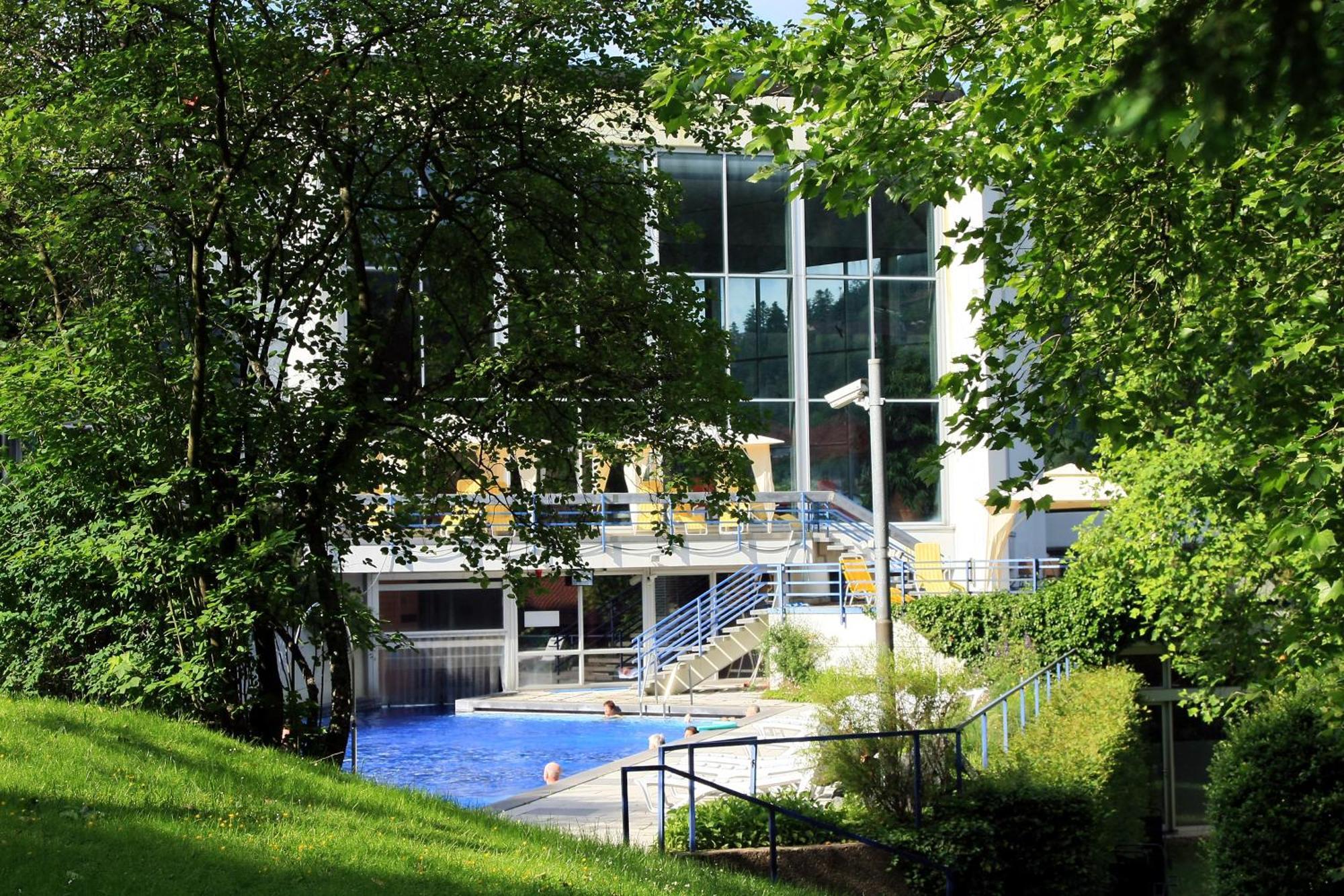 Aparthotel Schwarzwald Panorama Bad Wildbad Kültér fotó