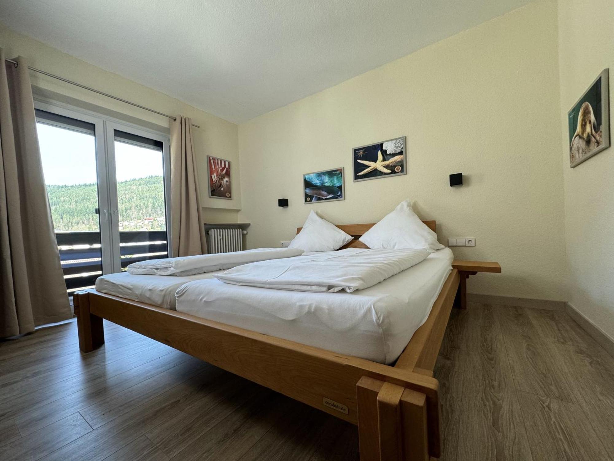 Aparthotel Schwarzwald Panorama Bad Wildbad Szoba fotó